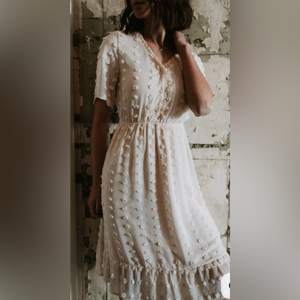 Polagram Cream Textured Midi Dress